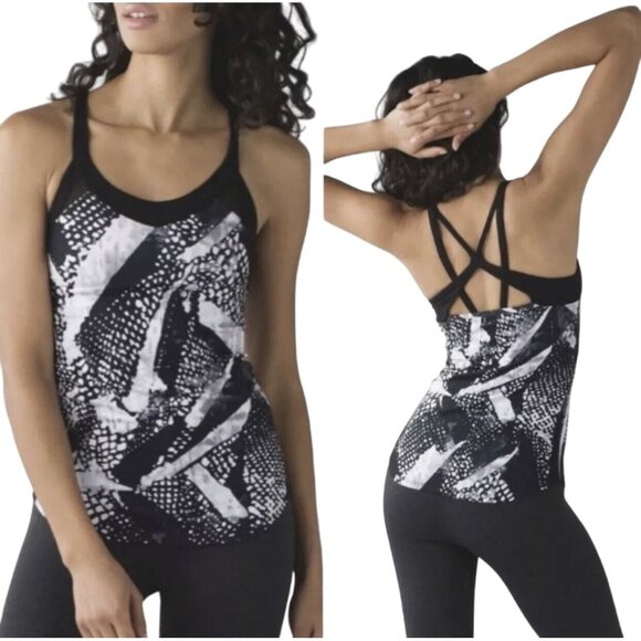 Lululemon Free Flowing‎ Tank Top Static Mist Racerback Women's Size 4 - Picture 1 of 8